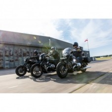 WUNDERLICH BMW Transformation arrière PURE Wunderlich avec porte-clignotants - noir - M8 File de connexion des clignotants 18...
